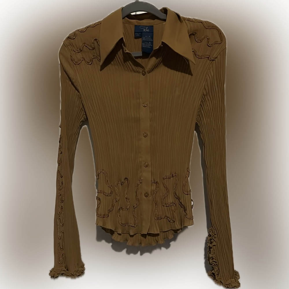 Vintage Bell-Sleeve Button Down